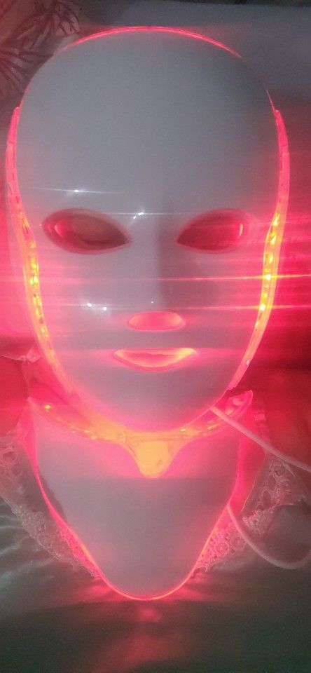 Customer photo review of LED Face Mask for Flawless Skin
