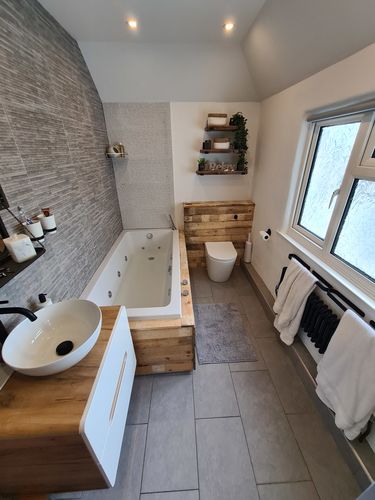 Customer photo review of Sola 1700 x 800 Whirlpool & Hydrotherapy Spa Bath