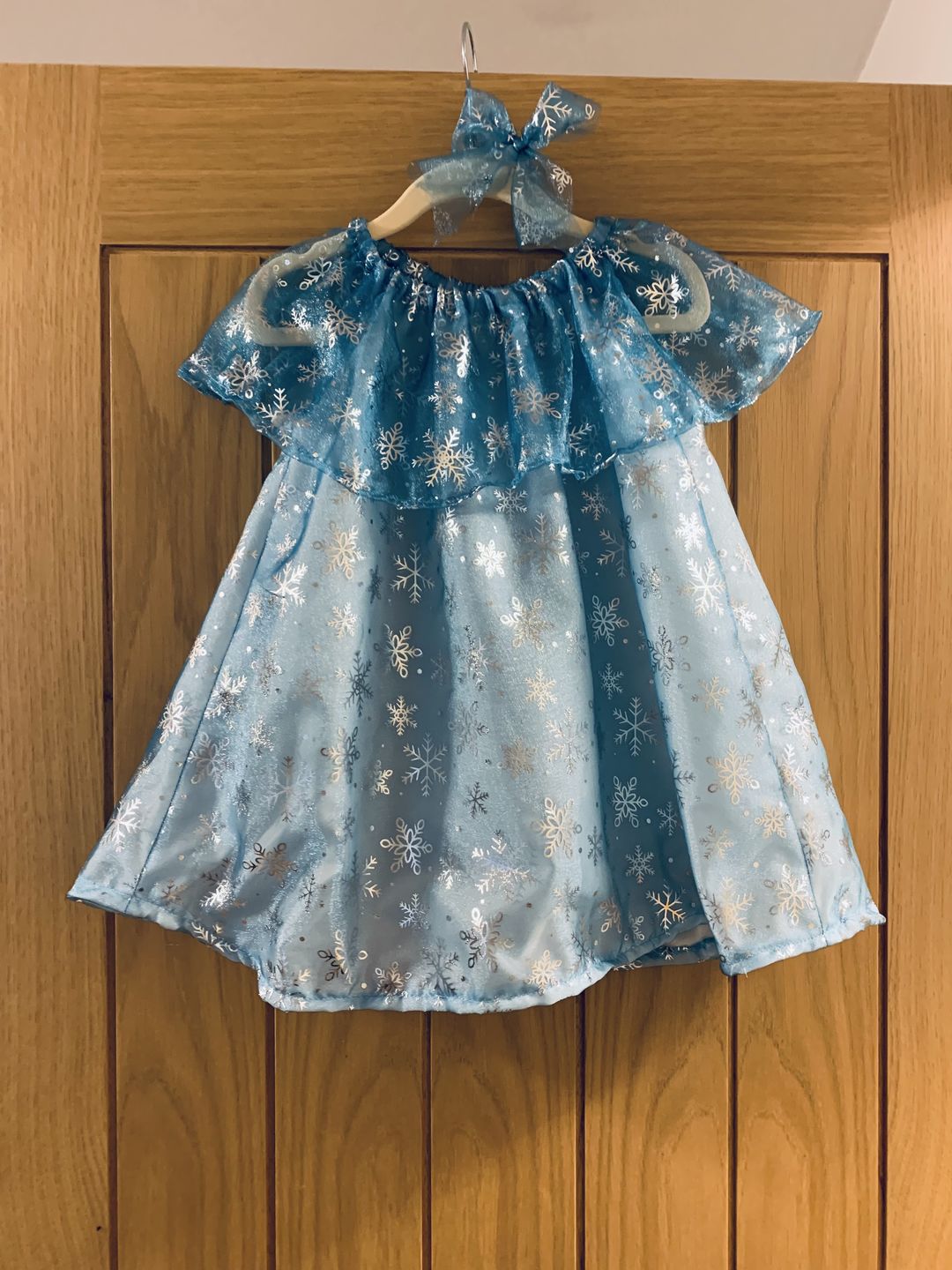 Customer photo review of Snowflakes Organza Fabric