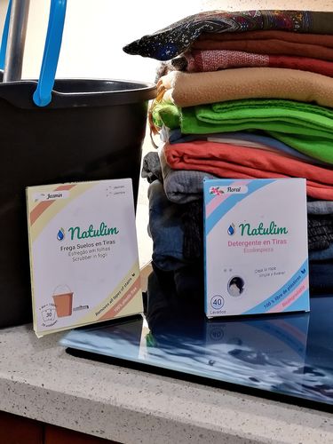 Customer photo review of Eco-Tiras de Detergente 40 lavados Natulim
