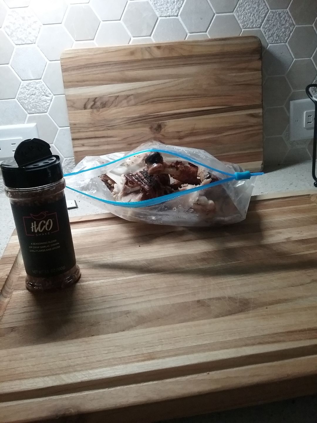 Customer photo review of HCO Shake