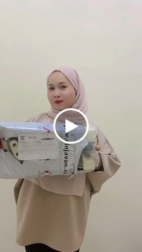Customer video review of BASIC Bella Slingback Heels