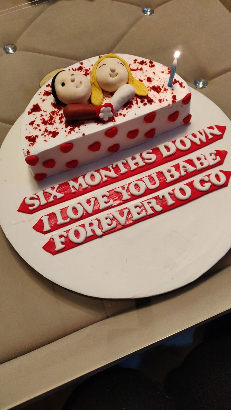 Customer photo review of 6 Months Anniversary Design Cake
