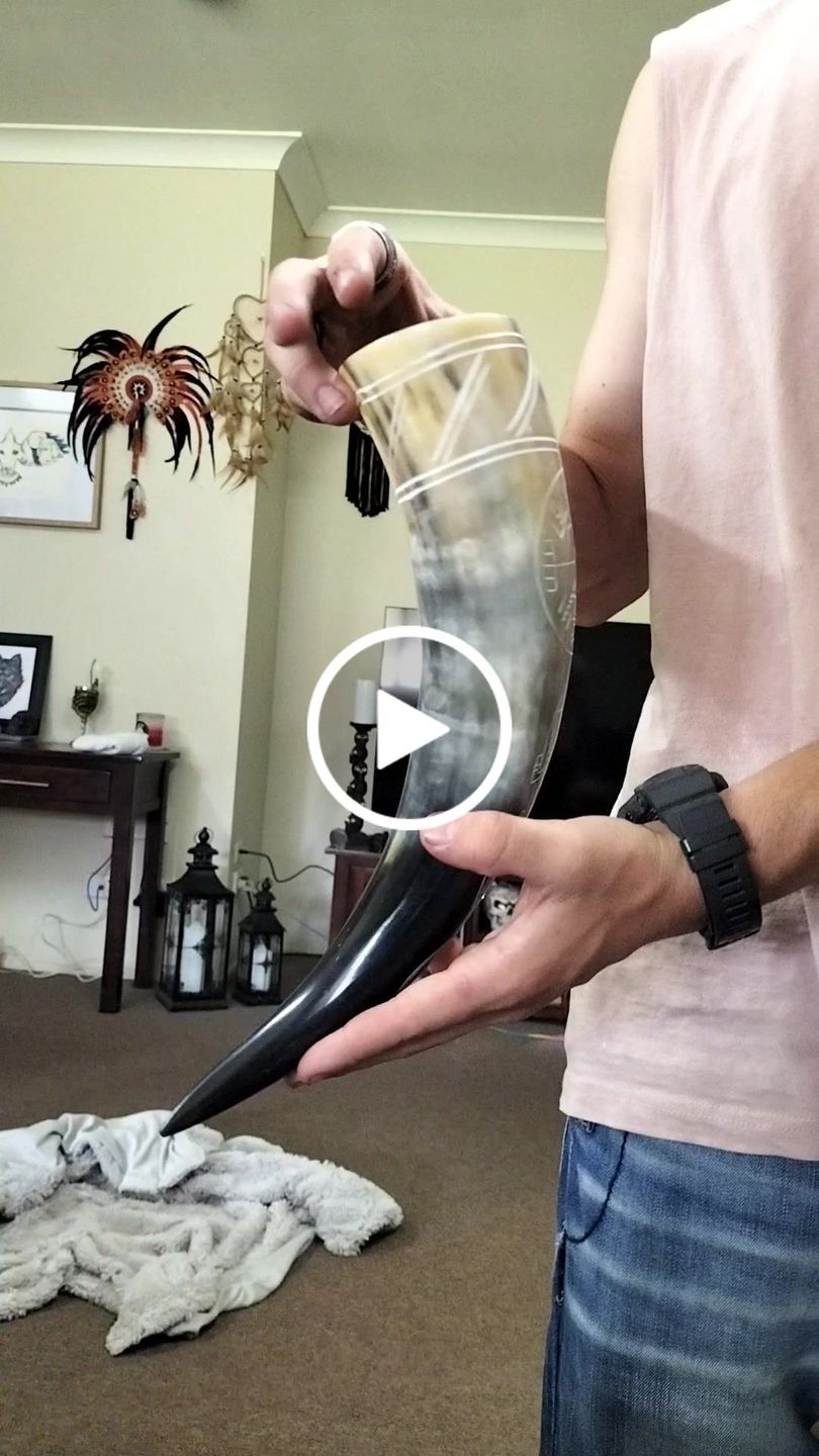 Customer video review of Serpent's Fury Drinking Horn