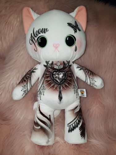 Customer photo review of Ryan Ashley Omnia Plushie