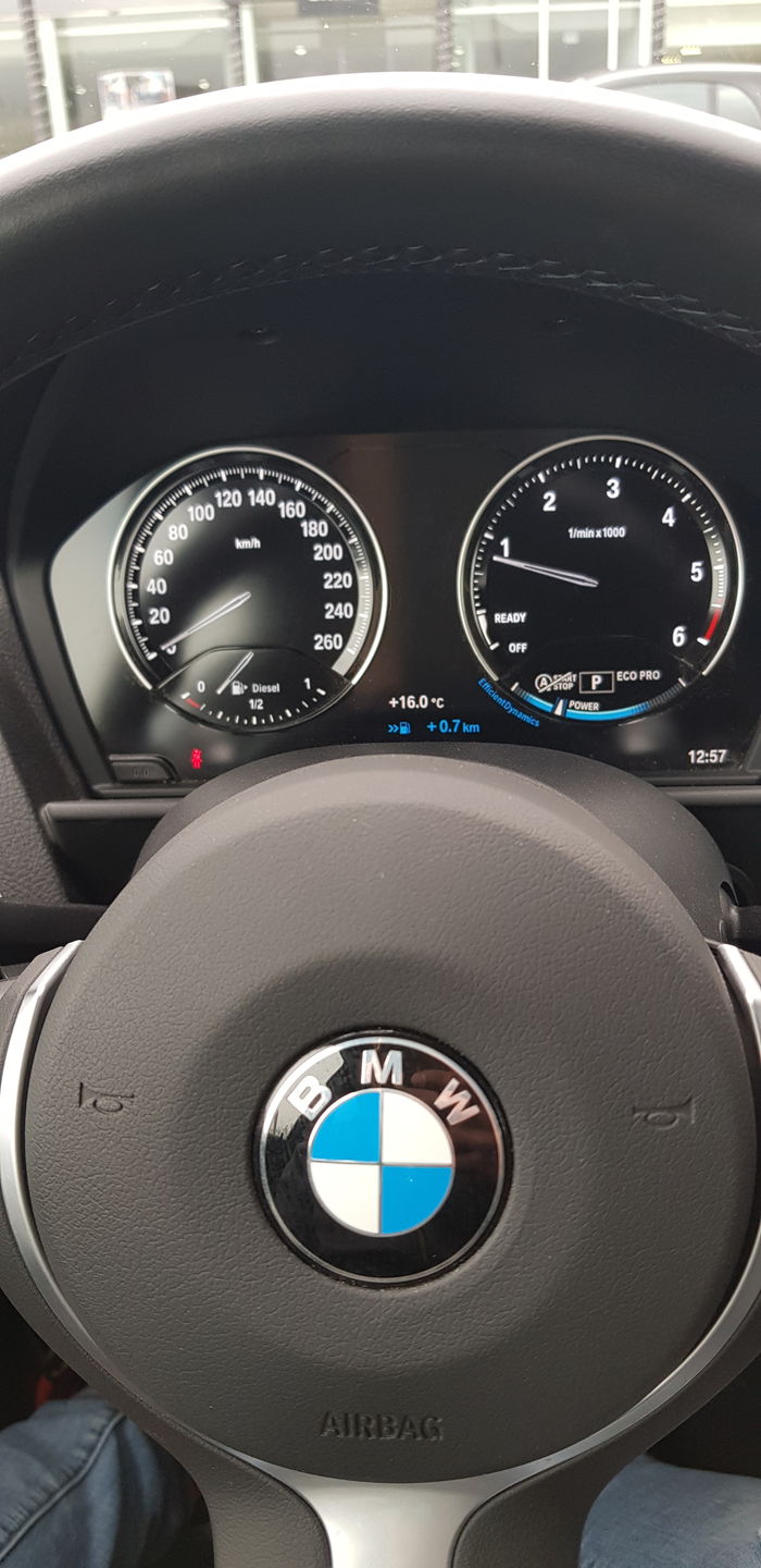 Customer photo review of INNOVACAR W1 QUICK DETAILER: A Fast-Acting Car Cleaner, Polish, and Protector
