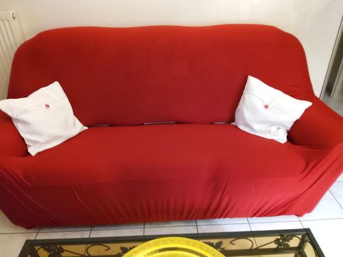 Customer photo review of Rouge - Housses Extensibles de Fauteuil et Canapé