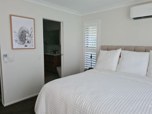 Customer photo review of Banksia II B&W