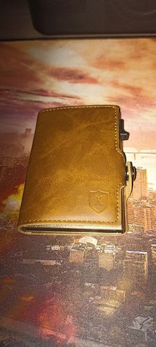 Customer photo review of Gold Brown
