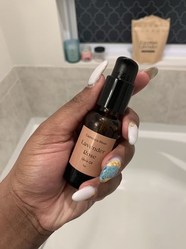 Customer photo review of Lavender Rose Glow Oil