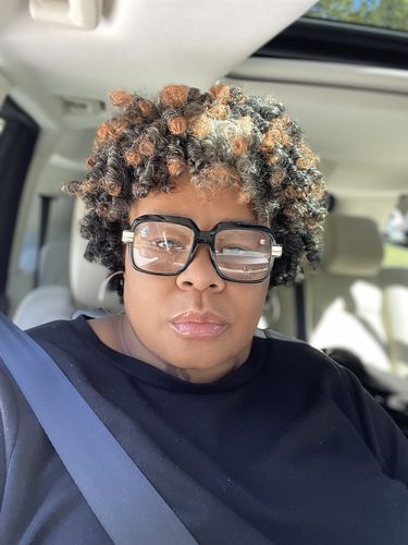 Customer photo review of FRESH TO DEF Leave-in Curl Refresher