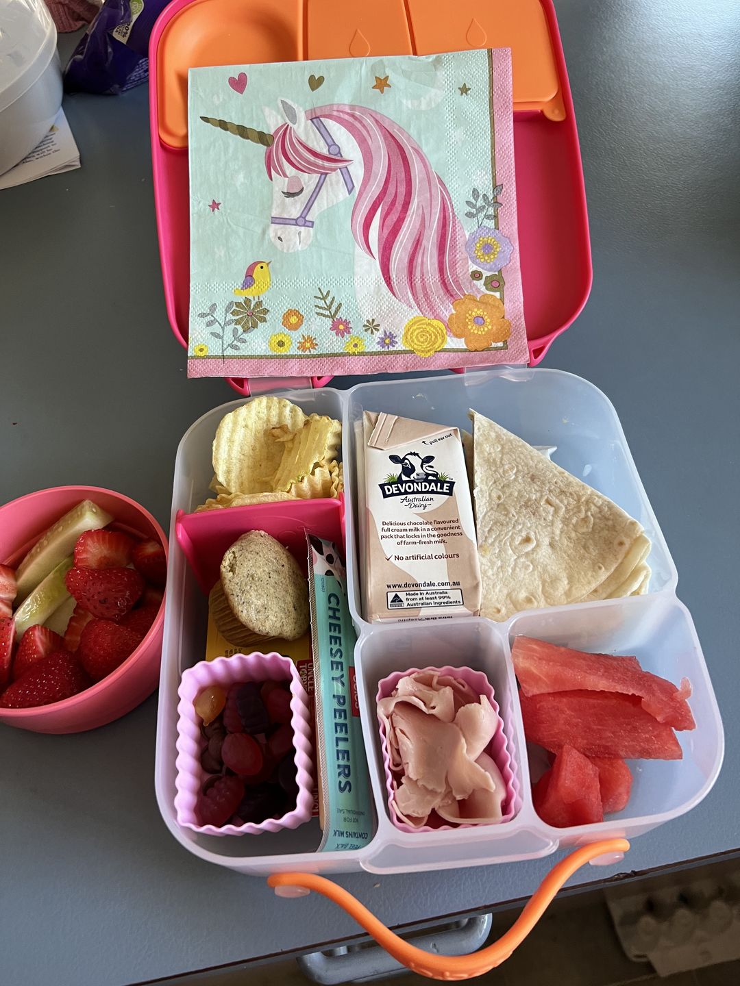 Customer photo review of b.box Bento Lunchbox  – Strawberry Shake