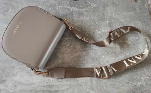 Customer photo review of JASMIN - TAUPE