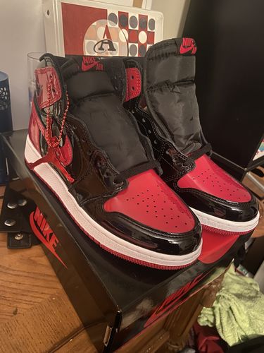 Customer photo review of Jordan 1 Reimagined Bred