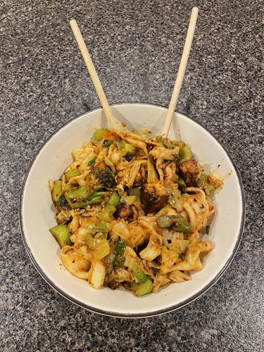 Customer photo review of [N8] Hot Oil-Seared Hand-Ripped Noodles Meal Kit (4 Servings)