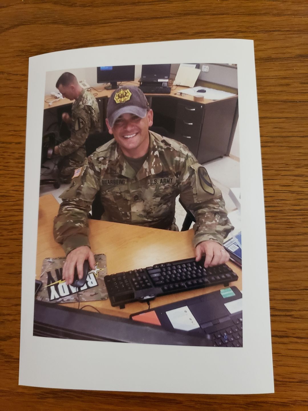 Customer photo review of US Army Veteran's Day Pin