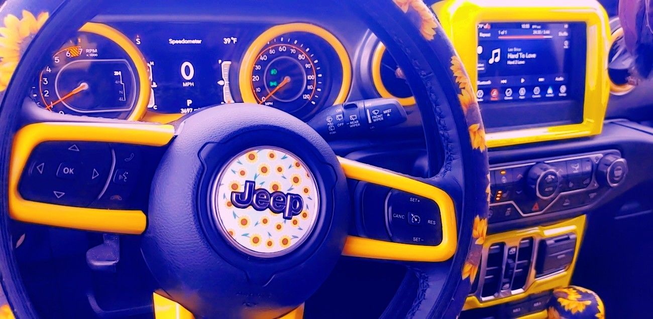 Customer photo review of Floral Steering Wheel Decal for Jeep