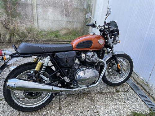 Customer photo review of Sacoche latérale cuir Noir pour Royal Enfield