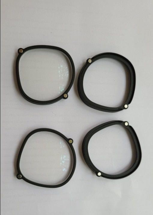 Customer photo review of Prescription Lens For The Quest 2