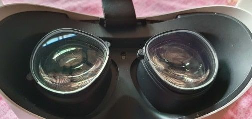Customer photo review of Prescription Lens For The Quest 2