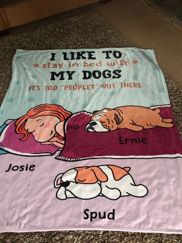 Customer photo review of Personalized Blanket for Pet Lovers - Choose up to 6 Pets/Dogs/Cats
