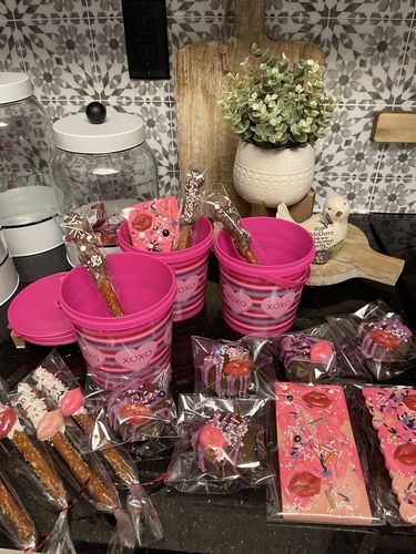 Customer photo review of FEELIN' MYSELF CANDY BAR KIT