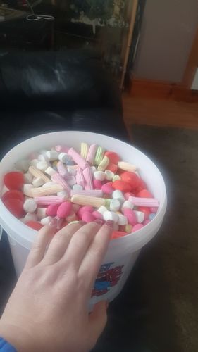Customer photo review of 5kg Bucket Mix Your Own