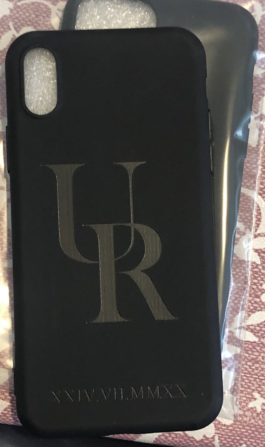Customer photo review of ID Case - 2 Buchstaben, Datum (graviert)