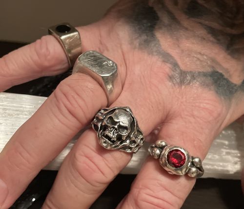 Customer photo review of Mens Statement 925 Sterling Silver 3D Skull Head Biker Open Ring