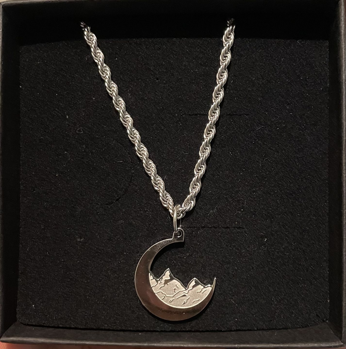 Customer photo review of Moon (Silver)