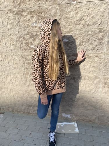 Customer photo review of Felpa con cappuccio maculata