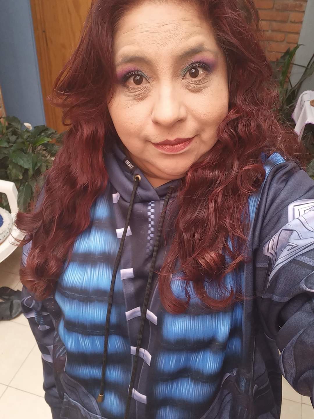 Customer photo review of BI-HAN HOODIE