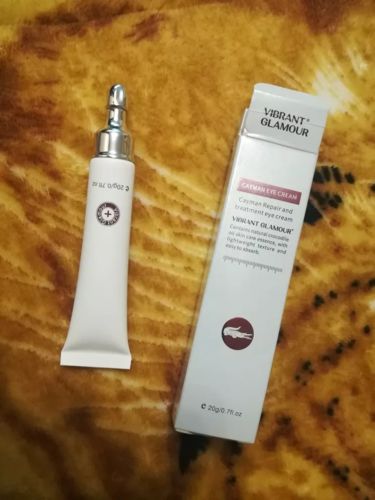 Customer photo review of Vibrant Glamour ™ Magic Eye Cream