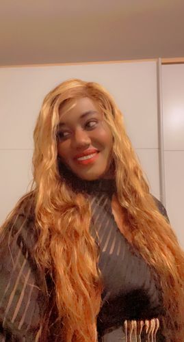 Customer photo review of Bobo Wig T-Lace  | Straight | P4/27