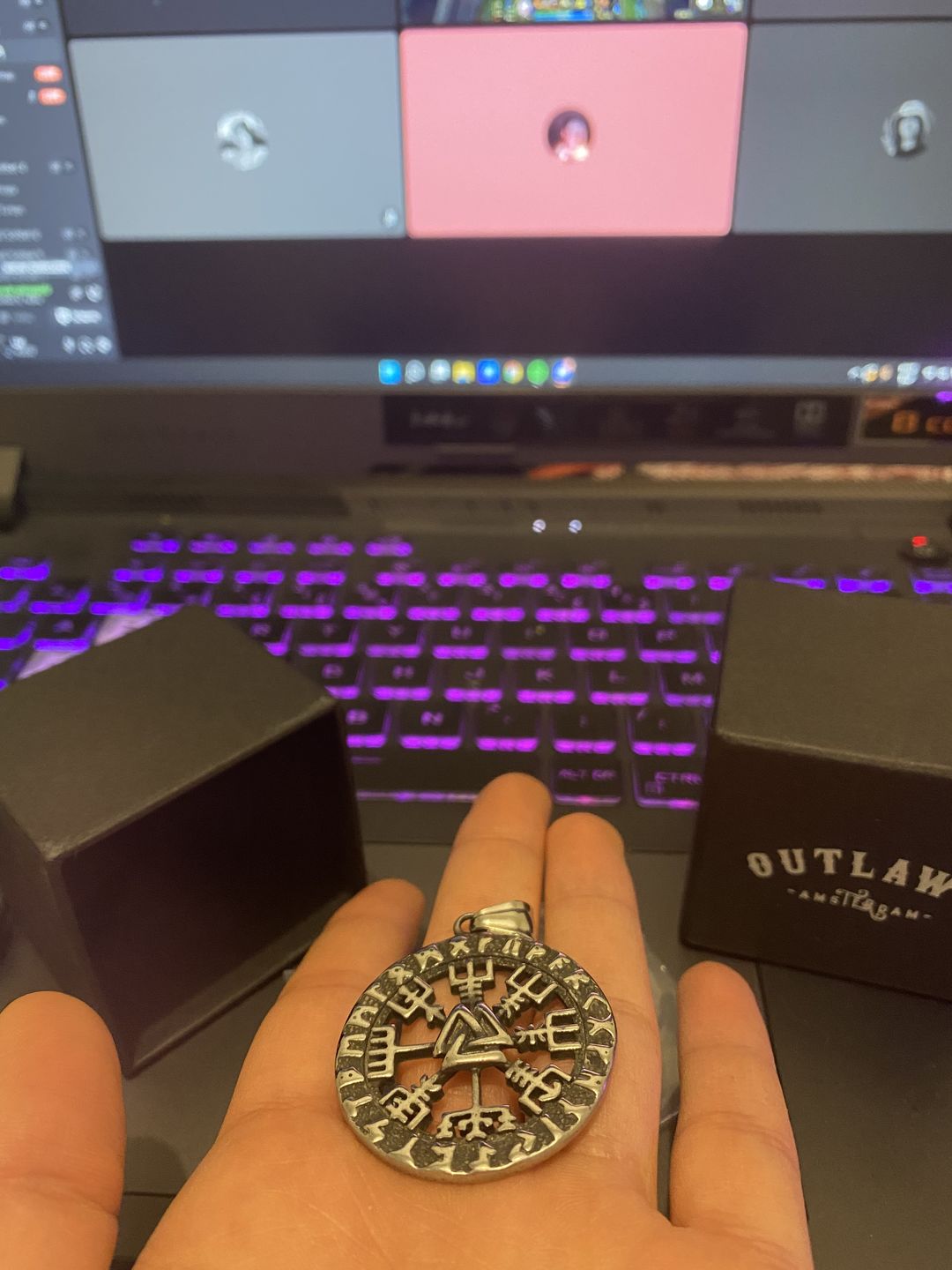 Customer photo review of VALKNUT. - NECKLACE
