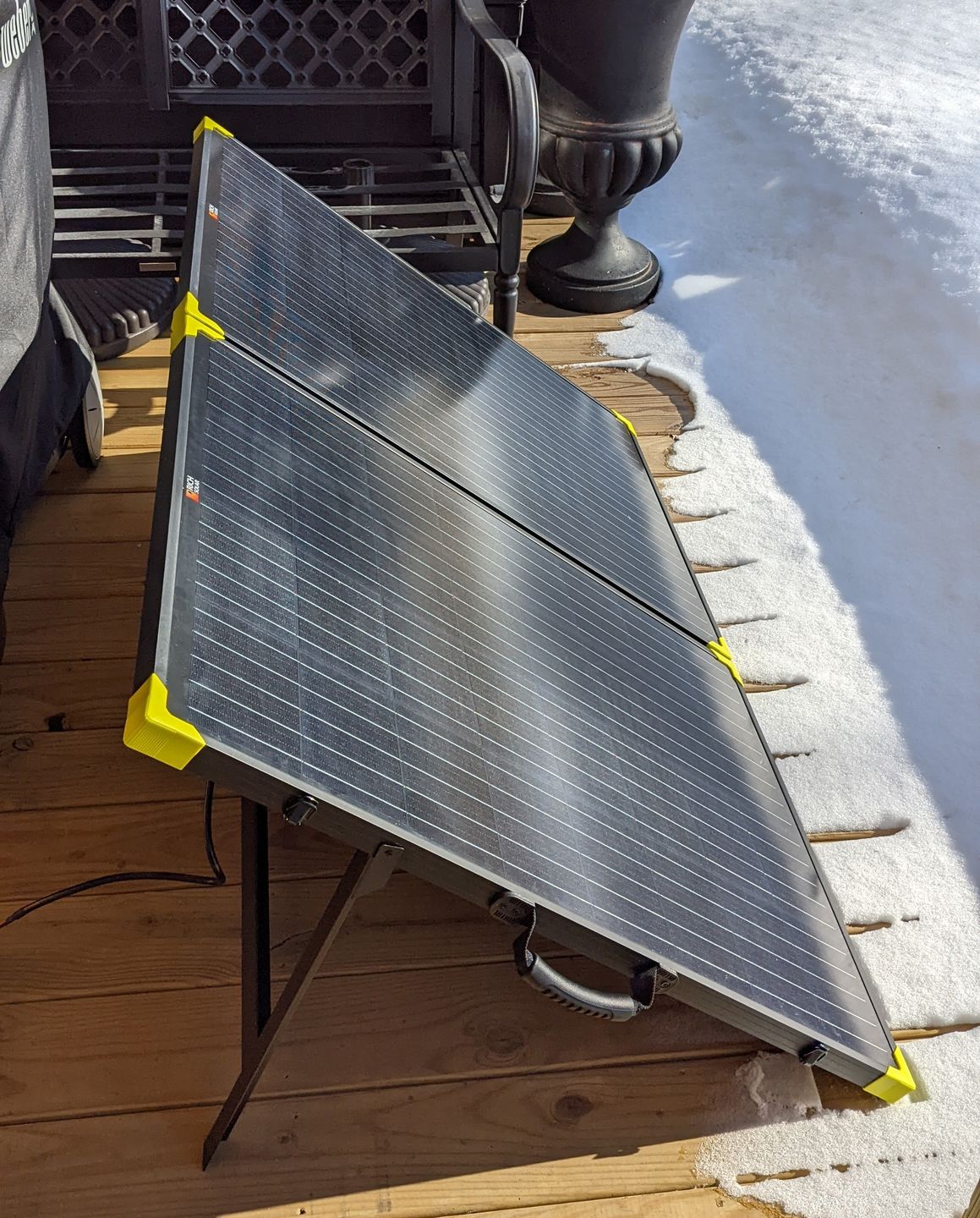 Customer photo review of MEGA 200 Watt Portable Solar Panel Briefcase | Best 12V Panel for Solar Generators and Portable Power Stations | 25-Year Output Warranty
