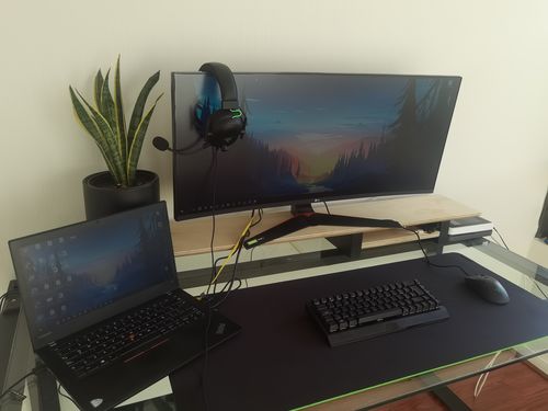 Customer photo review of Monitor Stand 120 x 20 x 11 MIMA