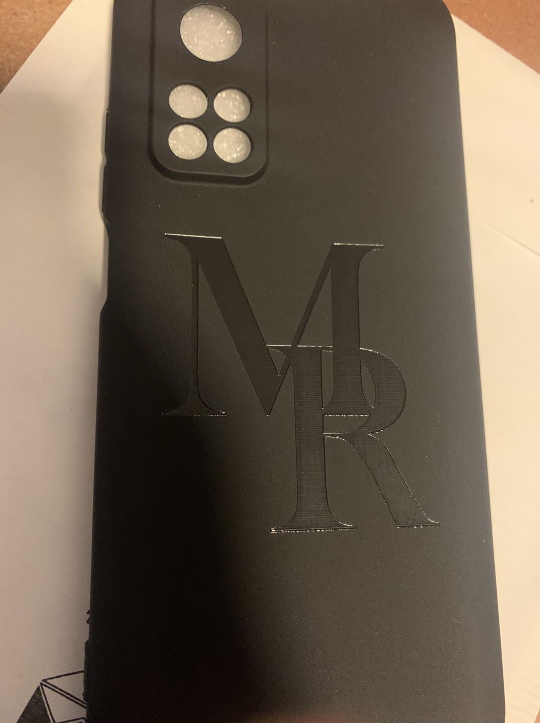 Customer photo review of ID Case - 2 Buchstaben, Datum (graviert)