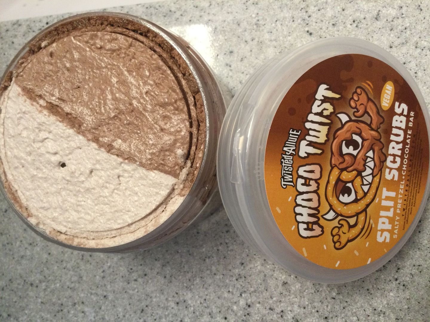 Customer photo review of Choco Twist Split Scrub