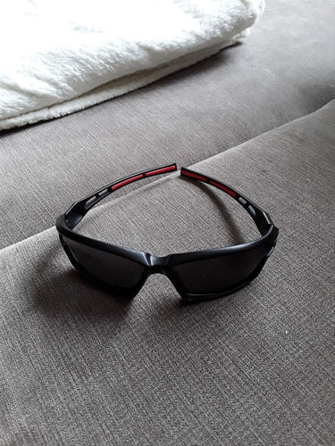 Customer photo review of Polarized Sport Mens Sunglasses