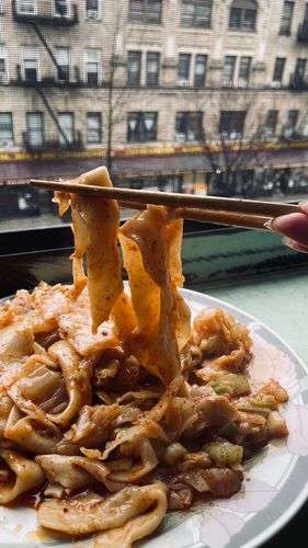 Customer photo review of [N8] Hot Oil-Seared Hand-Ripped Noodles Meal Kit (4 Servings)