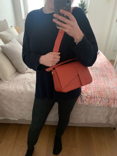 Customer photo review of Iconic Ally - Coral