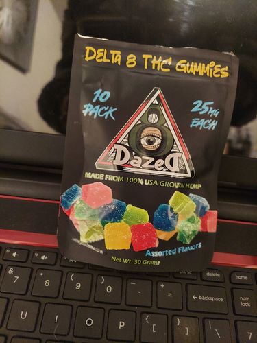 Customer photo review of DazeD8 Delta 8 Gummies - 10pc (25mg)