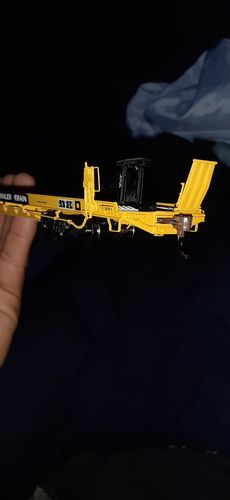Customer photo review of Athearn HO F89-F89'8" TOFC Flat, XTTX #154125