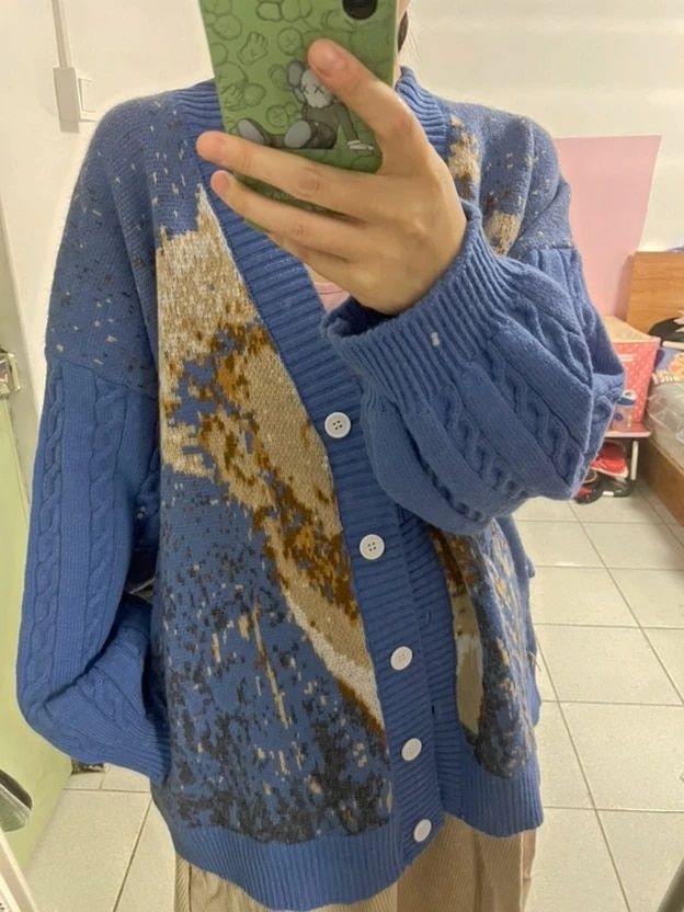 Customer photo review of Van Gogh Vintage Cardigan Knit Sweater