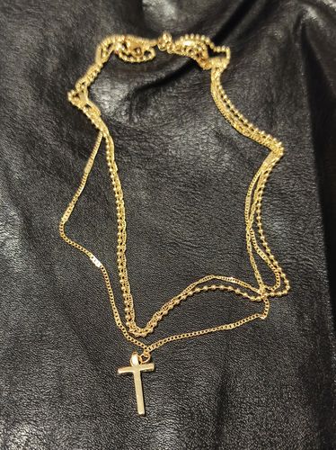 Customer photo review of Collar Cruz Triple Capa