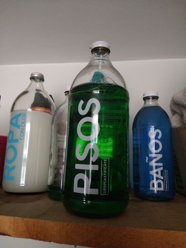 Customer photo review of Líquido para trapear PISOS