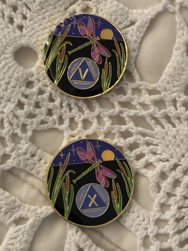 Customer photo review of 1 to 60 Year Dragonfly 9th Step Specialty AA Recovery Medallion - Tri-Plated Chip/Coin