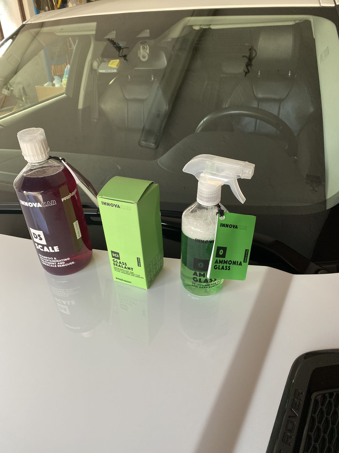 Customer photo review of 0 INNOVACAR AMMONIA-FREE GLASS CLEANER
