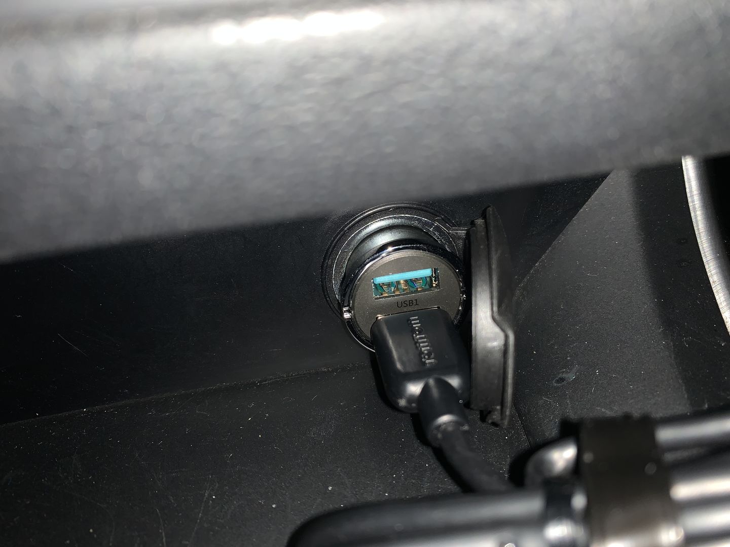 Customer photo review of Wegman Autolader Fast Charge QC3.0 45W 5A